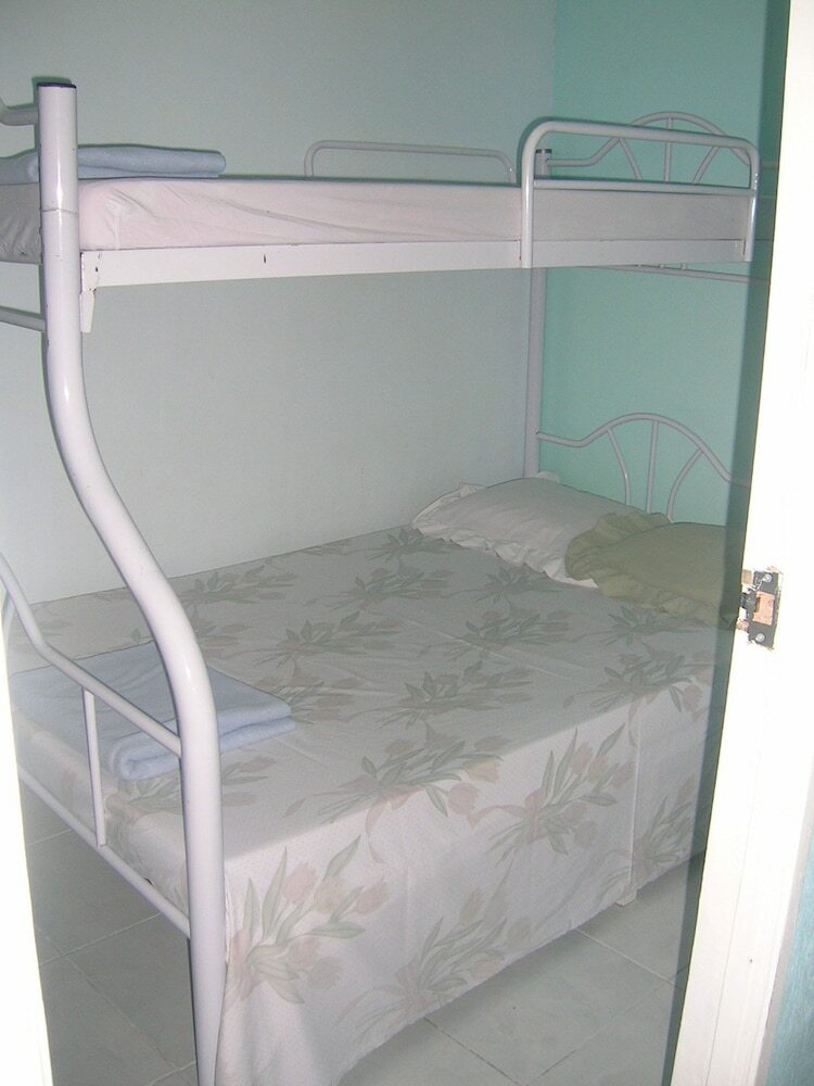 2br Unit 5 Jefrell Apartments