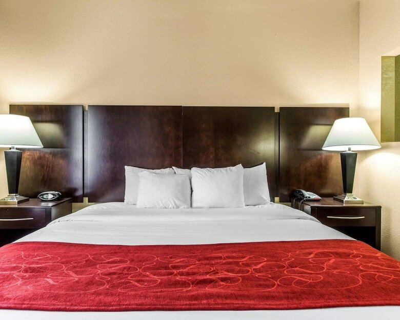 Hotel Comfort Suites Waycross