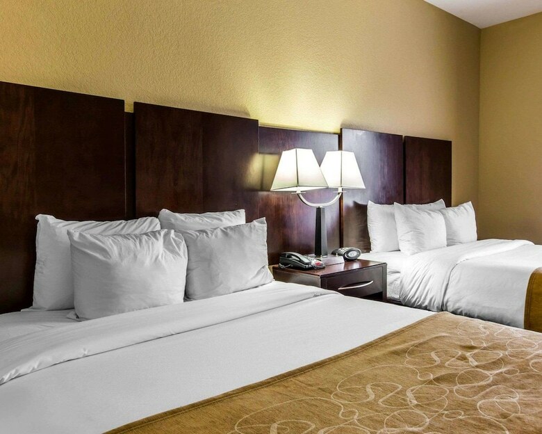 Hotel Comfort Suites Waycross