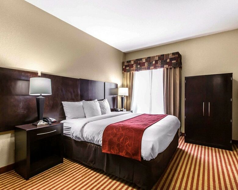 Hotel Comfort Suites Waycross