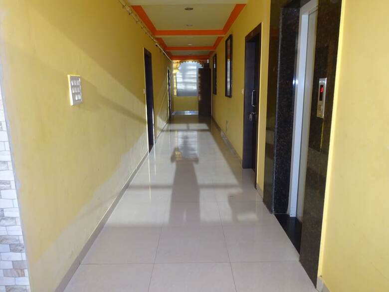Hotel Shri Hari Prem