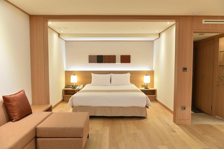 Pacific Hotel