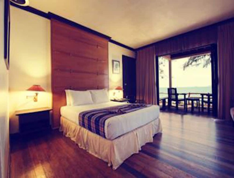 Hotel Sutra Beach Resort