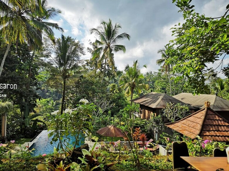 Villa Puri Saron Hotel Madangan