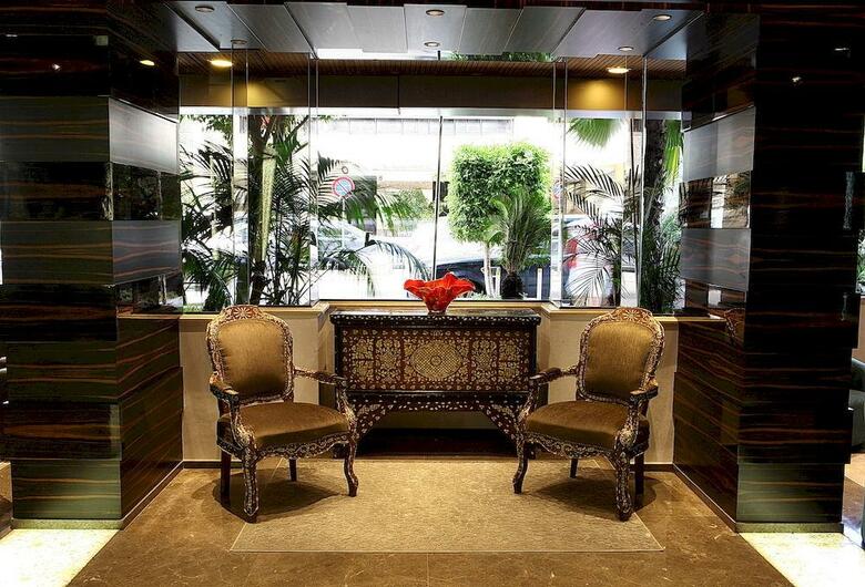 Imperial Suites Hotel