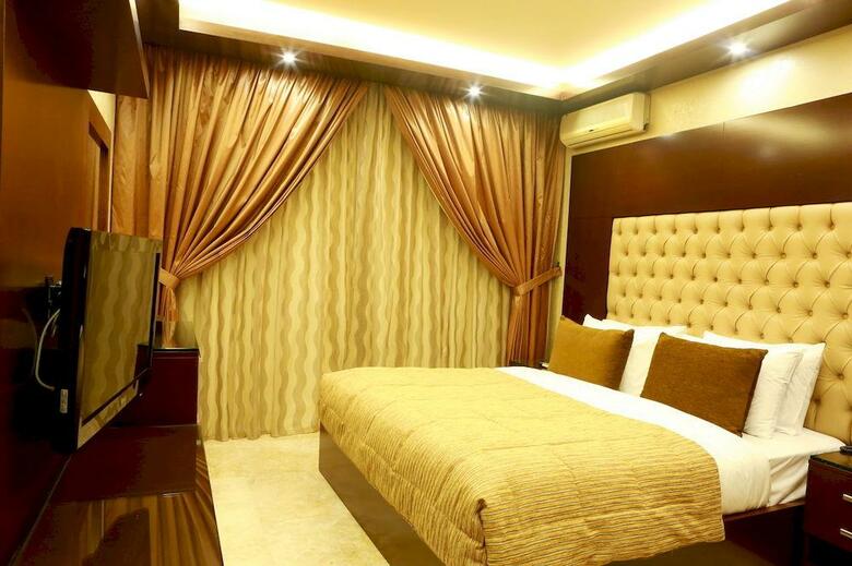 Imperial Suites Hotel