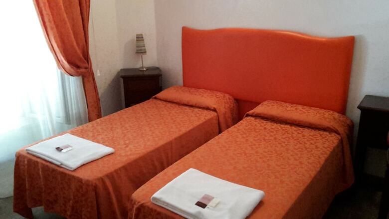 Meraviglia Townhouse
