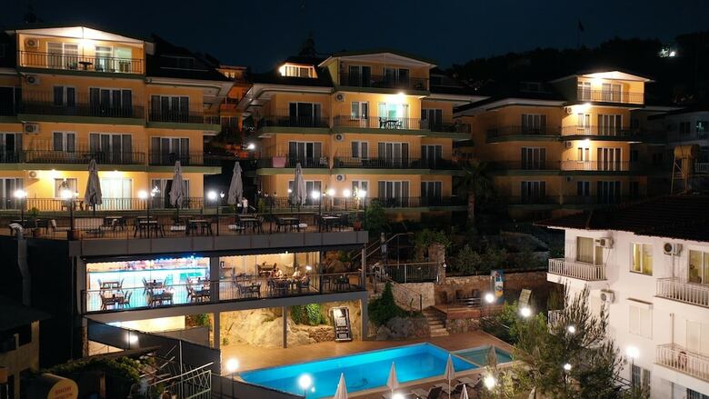 Bella Vista Suit Hotel