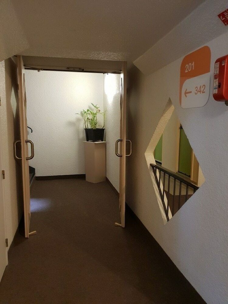 Hotel H�tel Class Eco 78