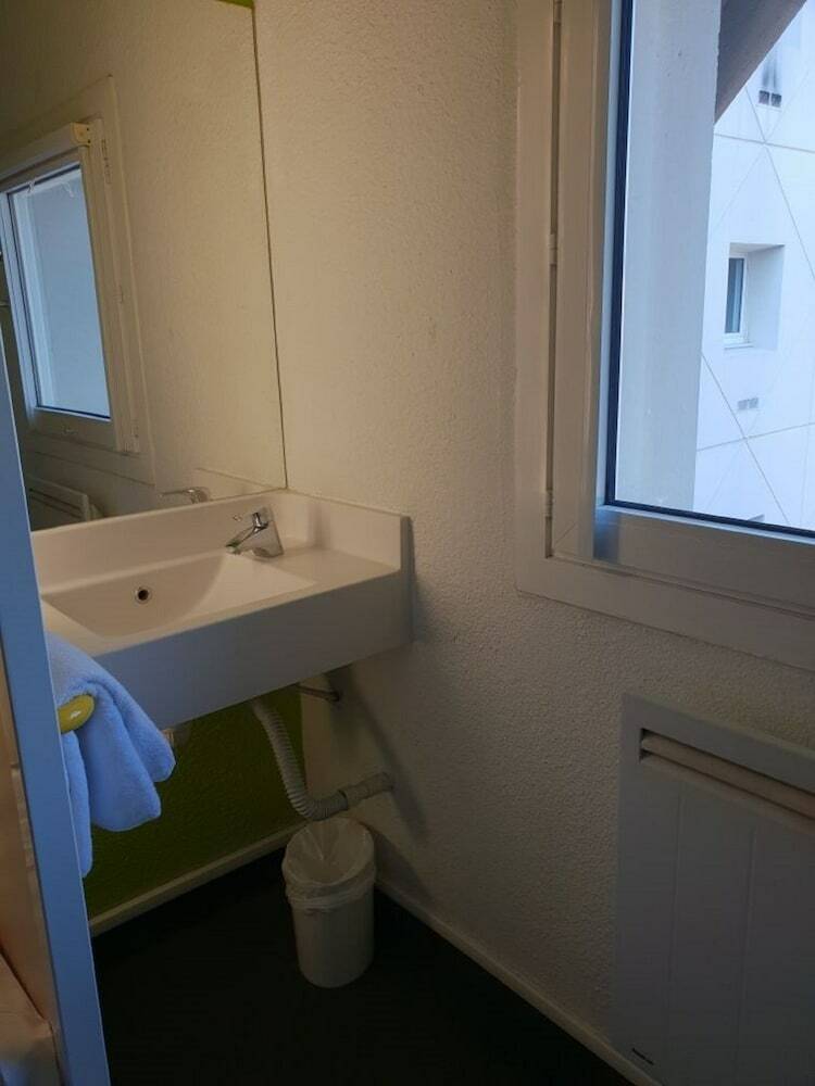 Hotel H�tel Class Eco 78