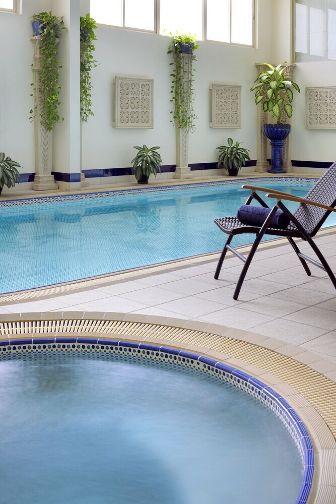 Al Safir Hotel