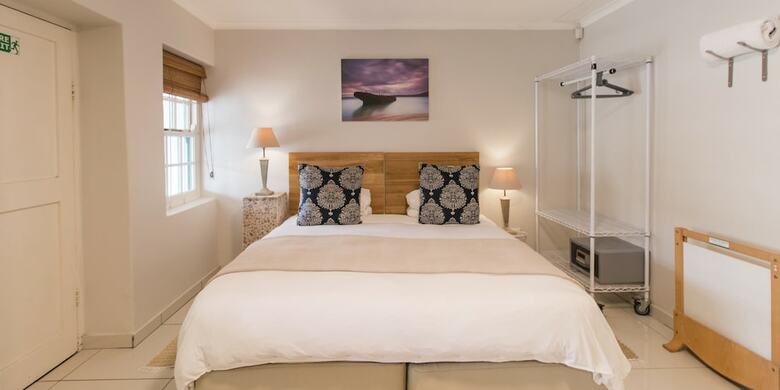 Apartamentos Langebaan Kite Cottages