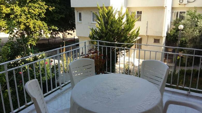 Palamar Apartments