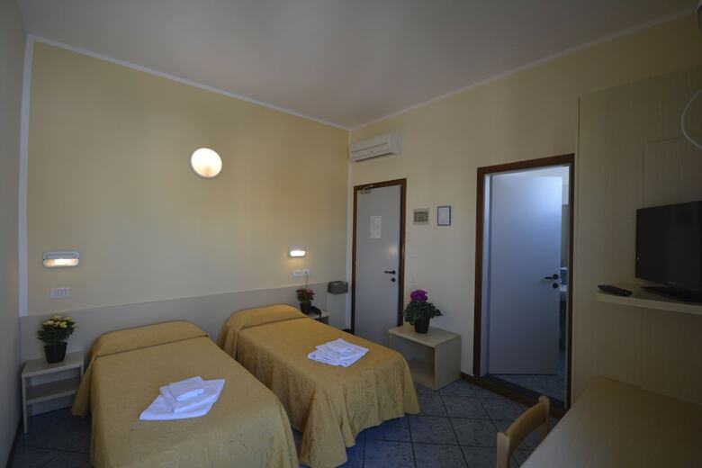 Hotel Corona