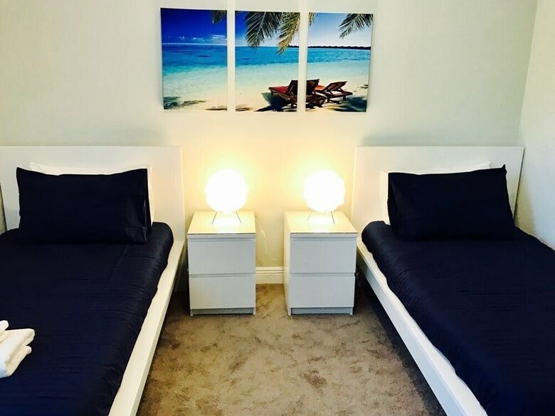 4 Bedroom Home By Ideal Experience Vr