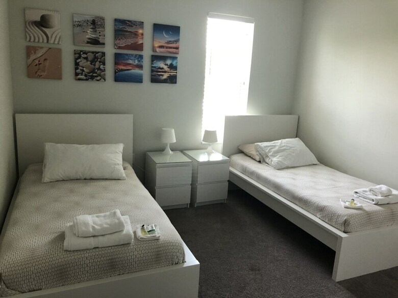 4 Bedroom Home By Ideal Experience Vr