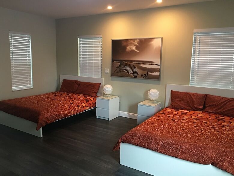 4 Bedroom Home By Ideal Experience Vr