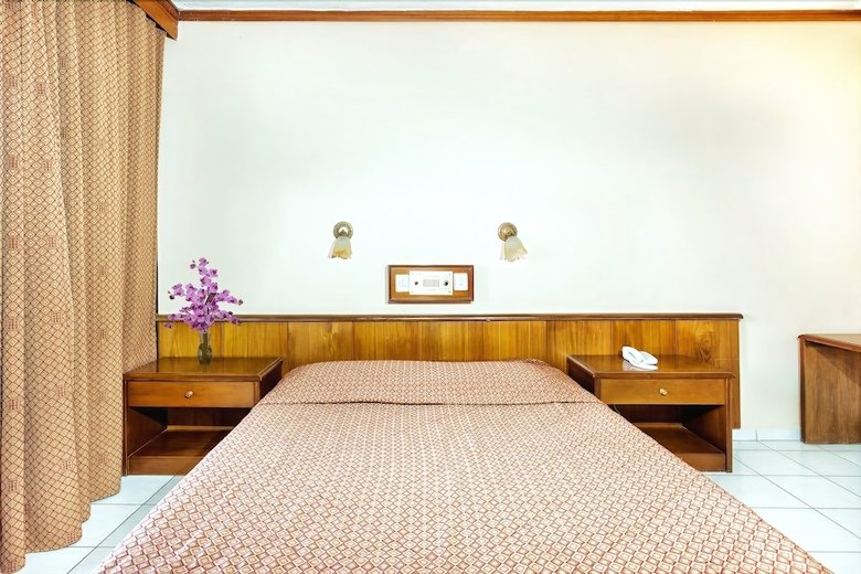 Xenios Theoxenia Hotel