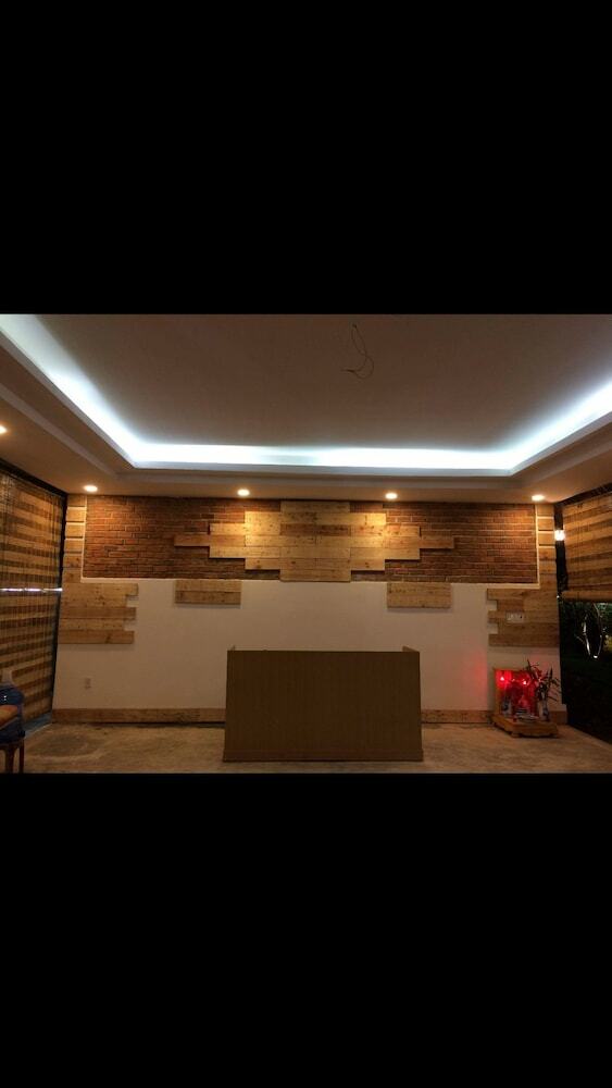 Hotel Lang Bien Homestay