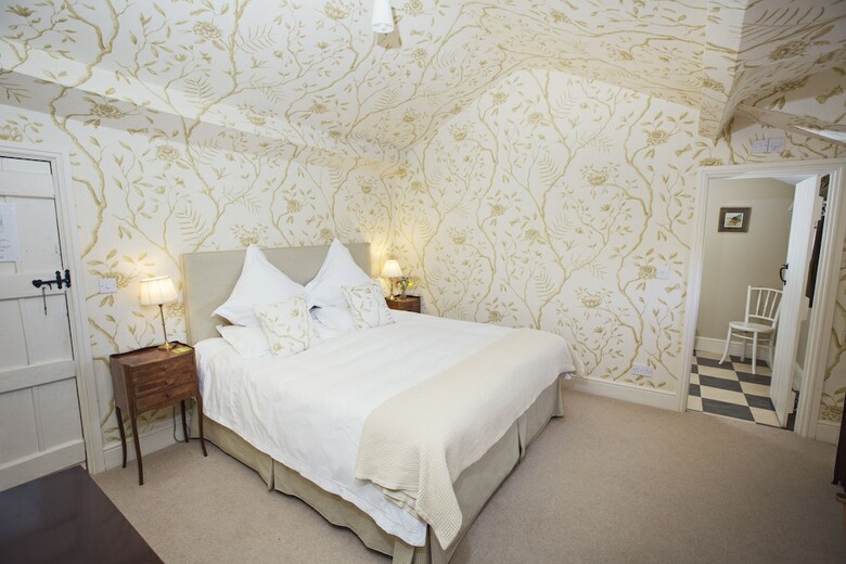 Bed & Breakfast Huntington Court