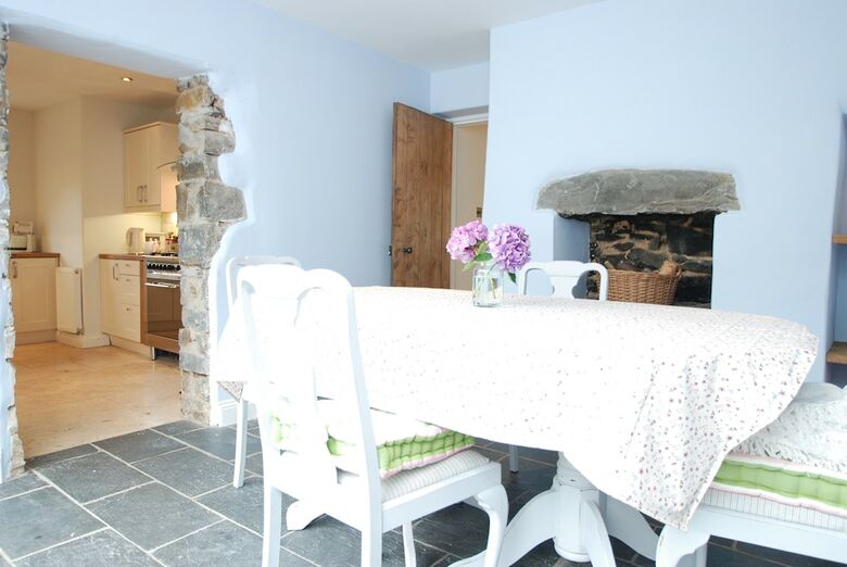 Copthorne Cottage