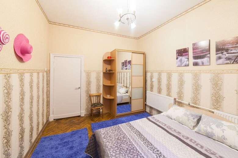 Apartments On Telezhnaya 13