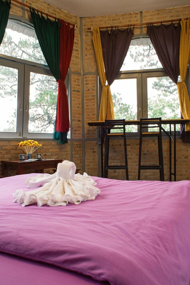Hotel Maple Hostel