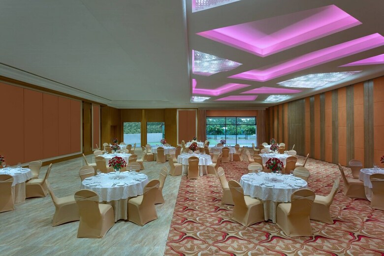 Hotel Courtyard By Marriott Madurai