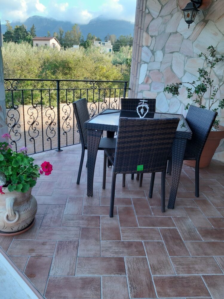Hotel Villa Emy