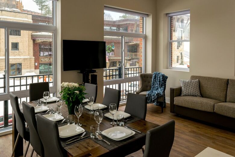 Apartamentos Lake Placid Inn Main Street