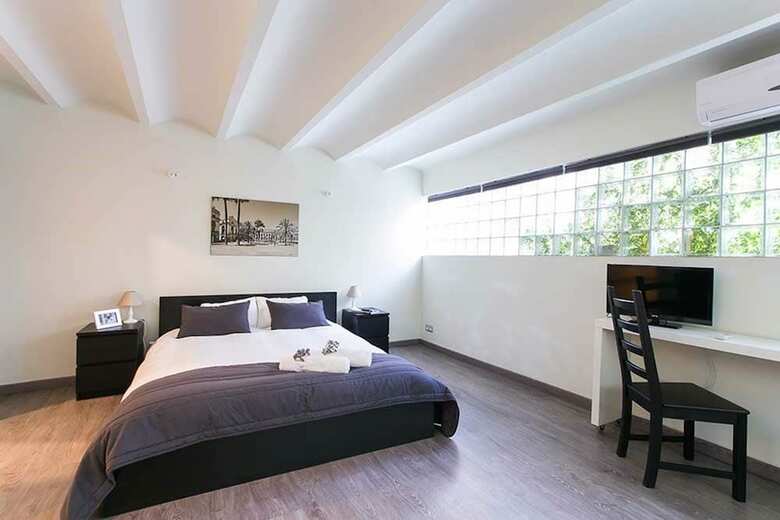 Hotel 4 Rooms Barcelona