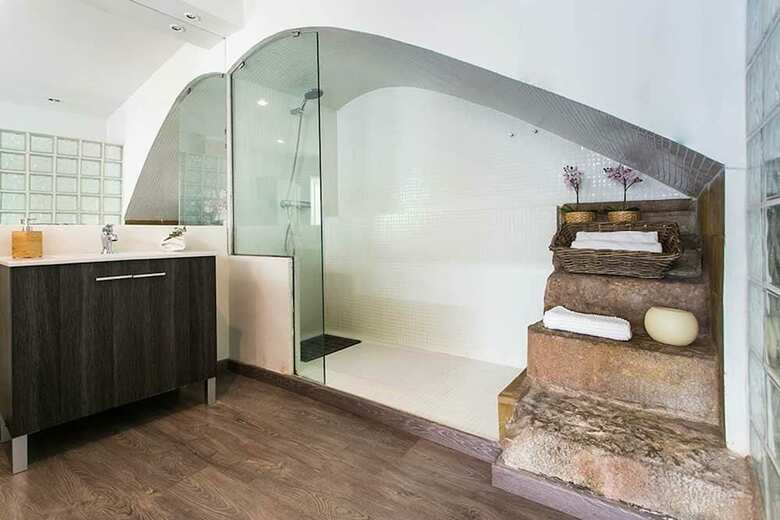 Hotel 4 Rooms Barcelona