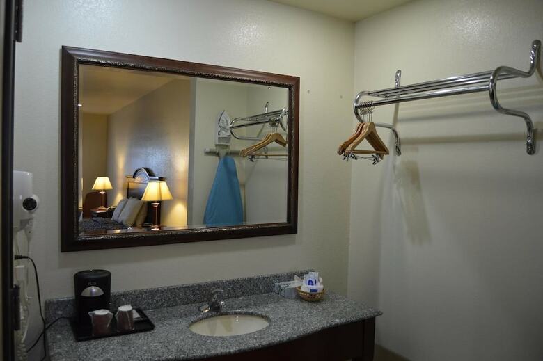 Motel 6 Atoka, Ok