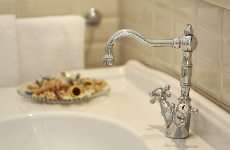 Bed & Breakfast Person� Palace