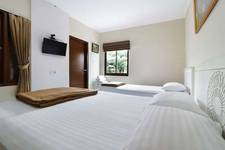 Hotel Jayagiri Guesthouse