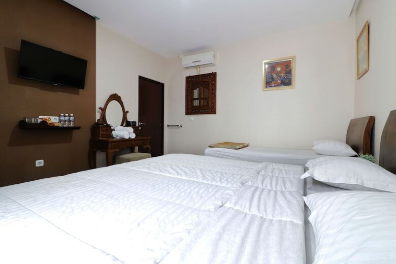 Hotel Jayagiri Guesthouse