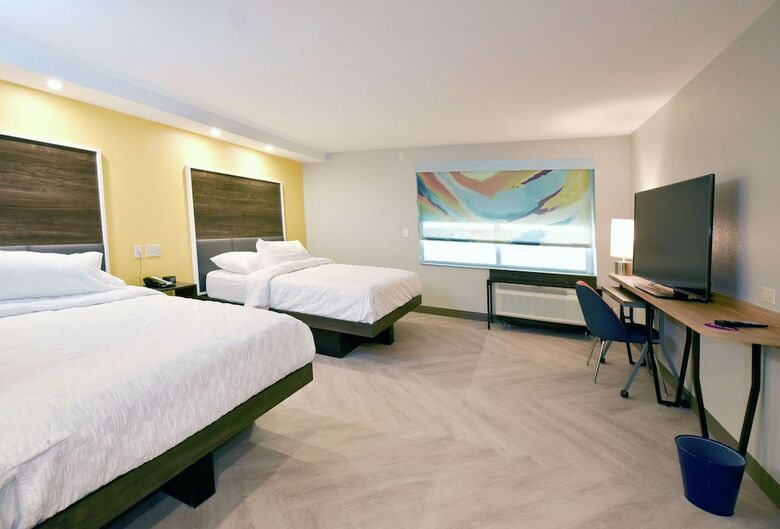 Hotel Tru By Hilton Lawrence