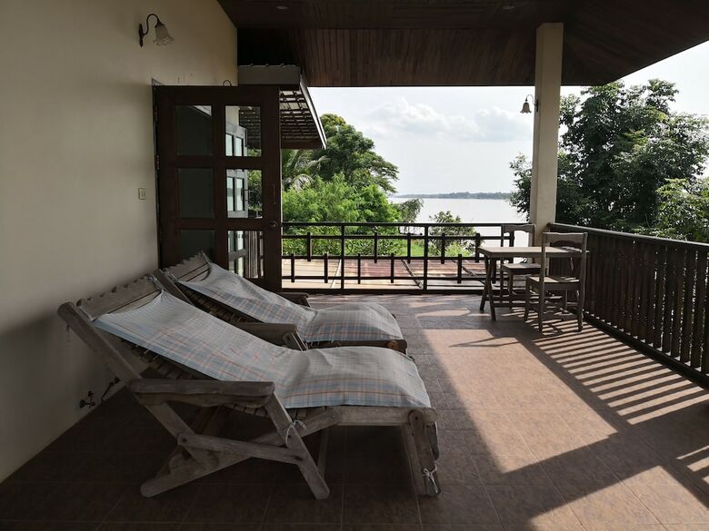 Hotel Keerawan House Rim Khong