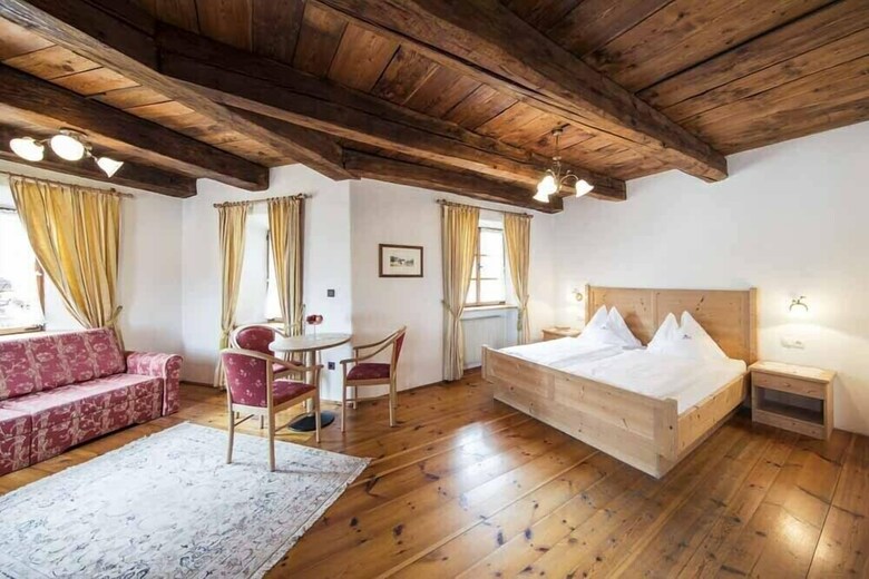 Gourmet Hotel & Restaurant Zum Steinbock