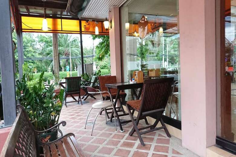 Hotel Baan Orasa 88
