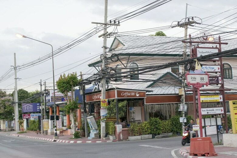Hotel Baan Orasa 88
