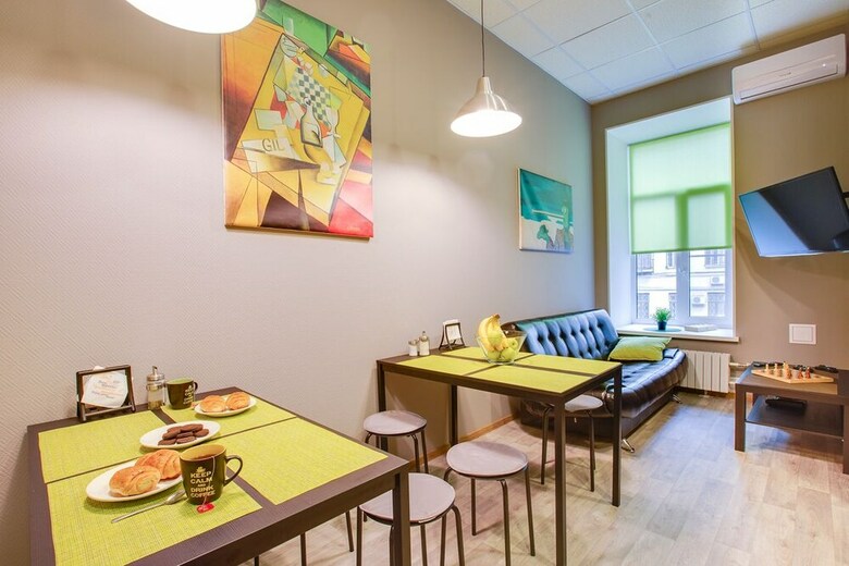 Hostal Axel Hostel