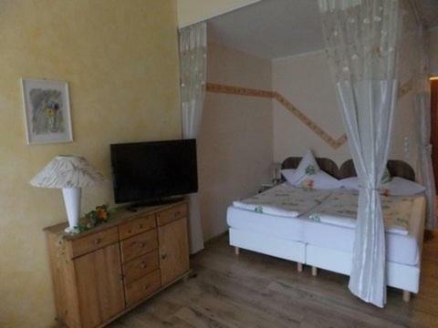 Hostal Hotel Strandhof M�hnesee