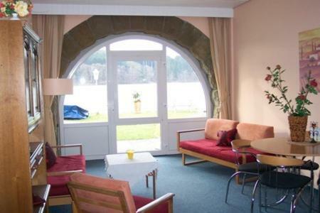 Hostal Hotel Strandhof M�hnesee