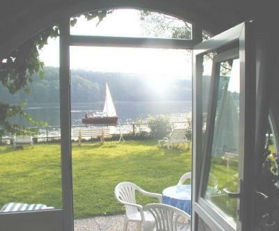 Hostal Hotel Strandhof M�hnesee
