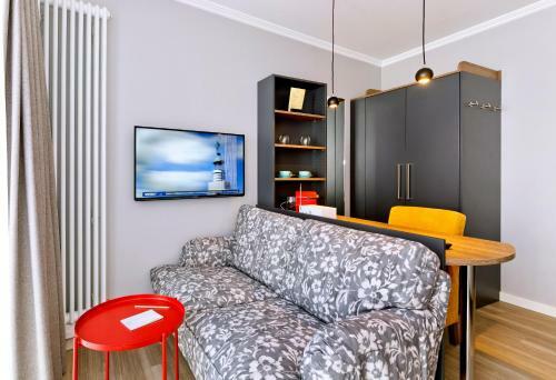 Hostal Logierhaus Rheintoreins