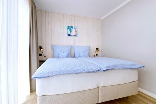 Hostal Logierhaus Rheintoreins
