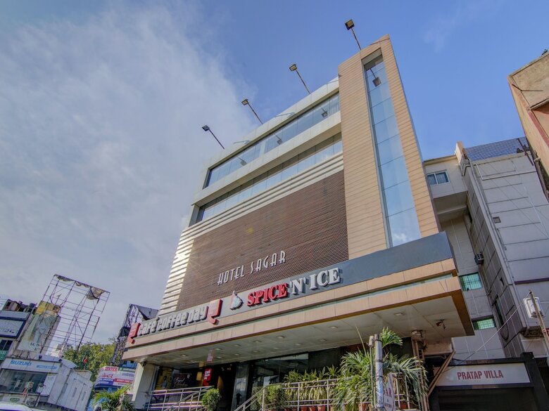 Capital O 4266 Hotel Sagar
