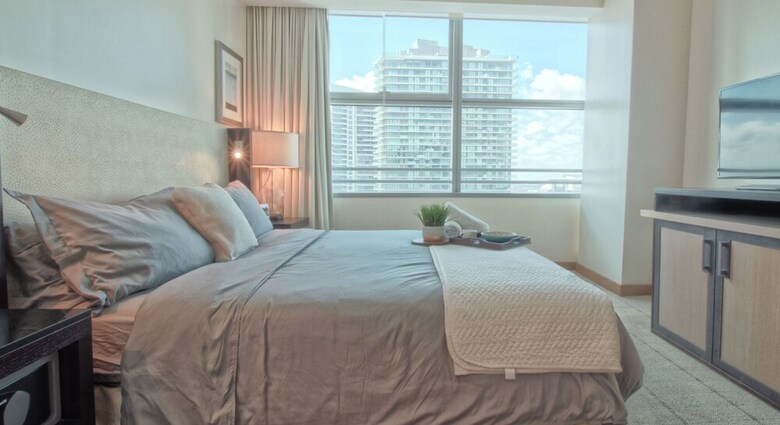 Conrad Condos By Velvet Luxury