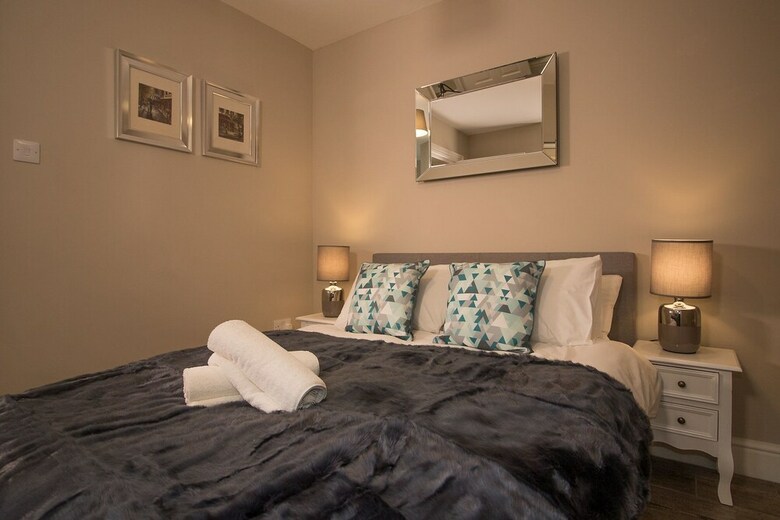 Apartamentos Lord Raglan House